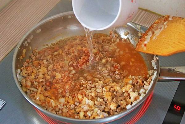 【簡單料理來下廚】五木麻辣寬捲麵-聖誕派對媽咪輕鬆好料理