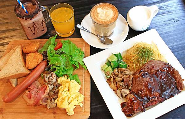 【台北餐廳】Holly Brown Coffee-來自香港超邪惡惡魔奶昔 【台北餐廳】Holly Brown Coffee-來自香港超邪惡惡魔奶昔