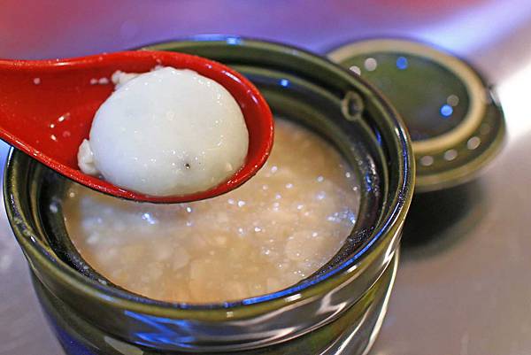 【蘆洲美食】古早味旺來冰店-1碗冰三種吃法的鳳梨冰