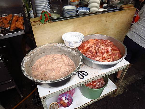 【台北美食】阿角紅燒肉-遠近馳名的紅燒肉