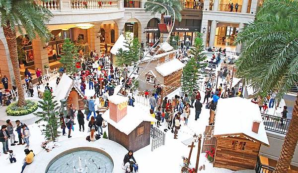 【台北旅遊】2016 BELLAVITA貴婦百貨聖誕節活動-冰天雪地的耶誕城 【台北旅遊】2016 BELLAVITA貴婦百貨聖誕節活動-冰天雪地的耶誕城