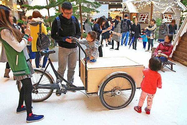 【台北旅遊】2016 BELLAVITA貴婦百貨聖誕節活動-冰天雪地的耶誕城