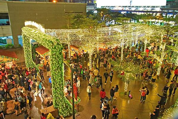 【台北旅遊】2016台北繽紛耶誕季-台北101耶誕市集