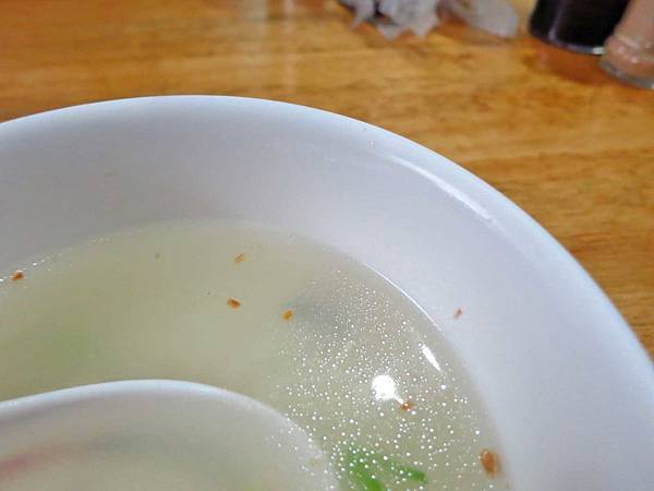 【萬華美食】邱丘台南虱目魚-1碗只要50元的超便宜虱目魚粥