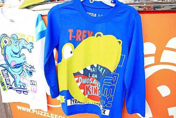 【全台灣最大的原廠授權四季童裝年度廠拍，超低價！】全面超低價５０元起！秋冬新品全面149元起！比外面便宜！漫威英雄/迪士尼/汽車總動員…等多種卡通人物任你挑-PUZZLE拍手國際