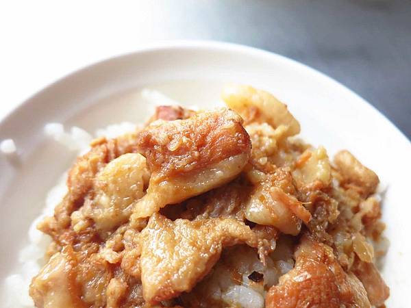 【高雄美食】郭家肉燥飯-在地超過20年老字號的魯肉飯