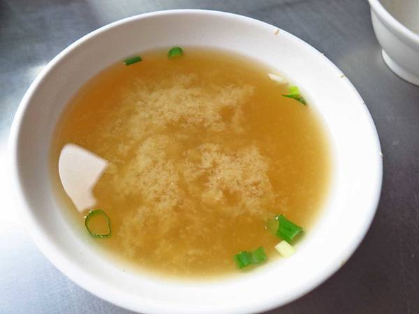 【高雄美食】郭家肉燥飯-在地超過20年老字號的魯肉飯