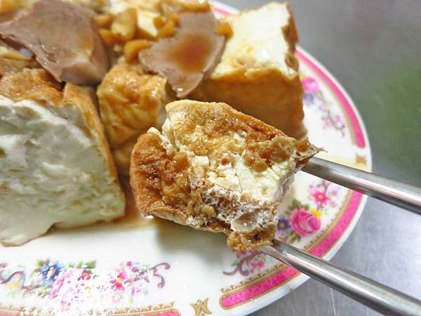 【新莊美食】佳味米粉湯-來這必吃小菜