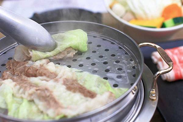 【台北餐廳】拾石鍋物-蒸煮鍋、石頭鍋、涮涮鍋三種火鍋一次滿足