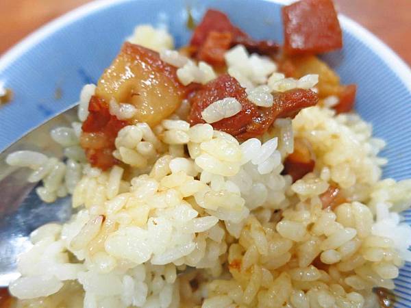 【高雄美食】橋仔頭黃家肉燥飯-老街上1甲子的老店