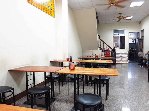 【高雄美食】橋仔頭黃家肉燥飯-老街上1甲子的老店