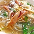 【板橋美食】漢口家正老牌魷魚羹-湯頭濃郁的魷魚羹