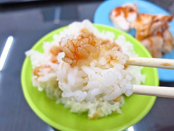 【三重美食】雞莊好吃雞肉-1碗10元便宜又好吃的雞油飯
