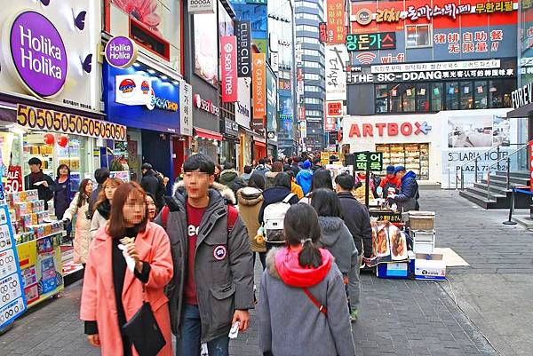 【首爾必逛】明洞商圈最完整的逛街地圖換匯、美食小吃、購物美妝