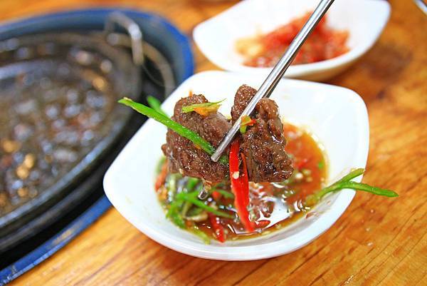 【韓國餐廳】新川站無限牛(무한소)-韓牛無限量吃到飽 【韓國餐廳】新川站無限牛(무한소)-韓牛無限量吃到飽