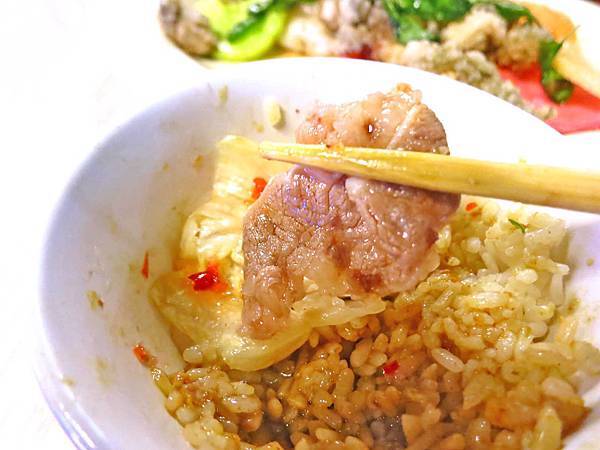 【三重餐廳】三和大盤熱炒-超大份量美味的熱炒店 【三重餐廳】三和大盤熱炒-超大份量美味的熱炒店