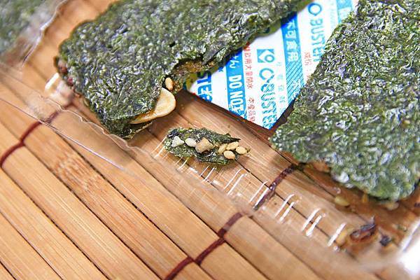 【送禮自用兩相宜】小食趣黑米夾心海苔-美味的夾心海苔