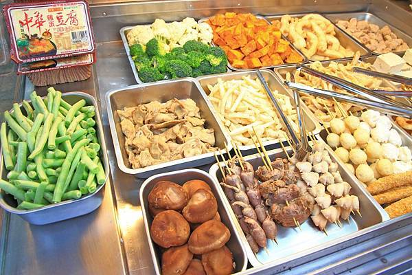 【三重美食】噴汁炸雞-1元硬幣厚度的厚切爆汁雞排