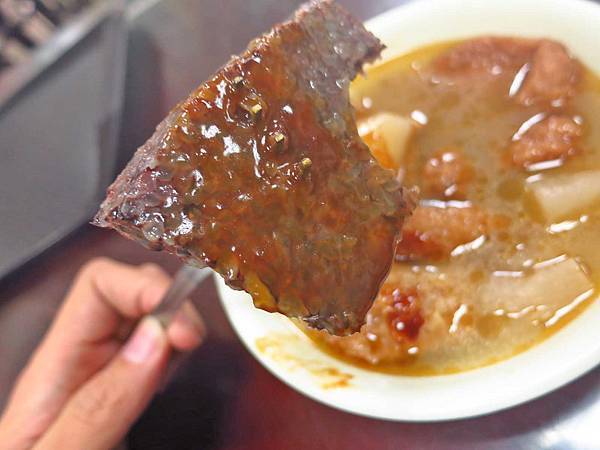 【萬華美食】亞東甜不辣-超級特殊的甜不辣沾醬