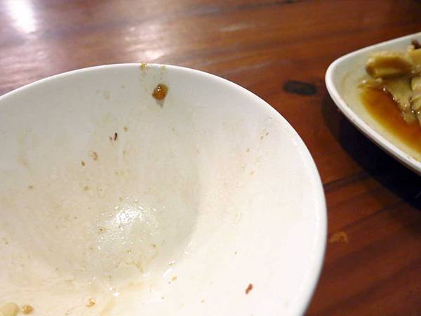 【宜蘭美食】發伯霸王豬腳-軟Q軟Q好入口的腿庫豬腳