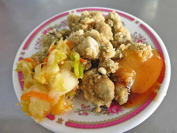 【五股美食】五股鹹粥小吃店-美味的鹹粥，宵夜的好選擇