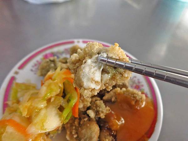 【五股美食】五股鹹粥小吃店-美味的鹹粥，宵夜的好選擇