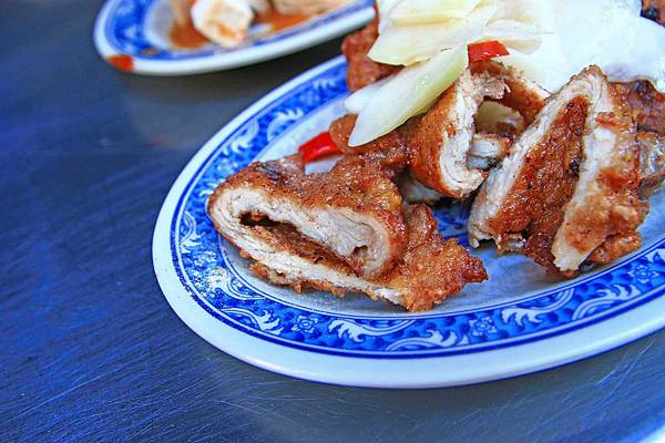 【台北美食】老牌牛肉拉麵大王-城中市場裡的超人氣美食 【台北美食】老牌牛肉拉麵大王-城中市場裡的超人氣美食