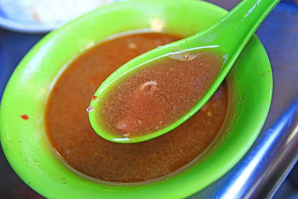 【台北美食】老牌牛肉拉麵大王-城中市場裡的超人氣美食 【台北美食】老牌牛肉拉麵大王-城中市場裡的超人氣美食