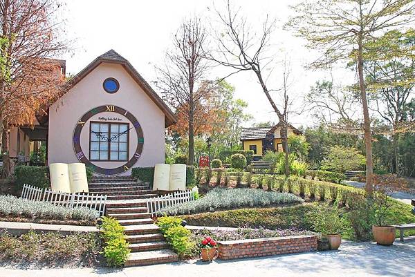 【台中二天一夜旅遊】必玩十大特色觀光景點、好玩的行程規劃、包車自由行 【台中二天一夜旅遊】必玩十大特色觀光景點、好玩的行程規劃、包車自由行