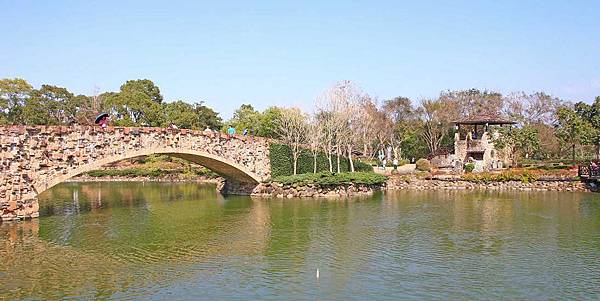 【台中二天一夜旅遊】必玩十大特色觀光景點、好玩的行程規劃、包車自由行 【台中二天一夜旅遊】必玩十大特色觀光景點、好玩的行程規劃、包車自由行