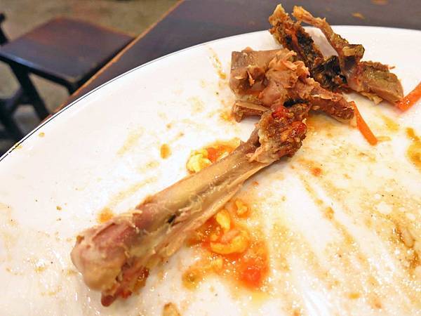 【蘆洲美食】芳記便當大王-魯肉飯免費吃到飽