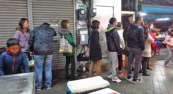 【台北美食】旗魚新竹米粉-延三夜市裡的超人氣米粉湯 【台北美食】旗魚新竹米粉-延三夜市裡的超人氣米粉湯