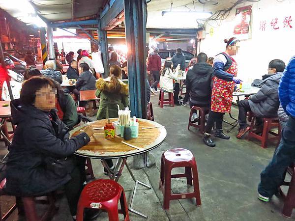 【台北美食】旗魚新竹米粉-延三夜市裡的超人氣米粉湯 【台北美食】旗魚新竹米粉-延三夜市裡的超人氣米粉湯