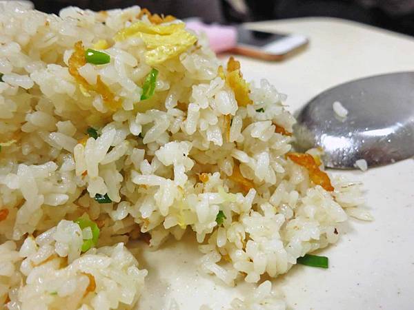 【台北美食】四海包子店-來這必吃的美味炒飯