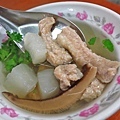 【三重美食】太順油飯-位於老舊市場裡的巷弄美食