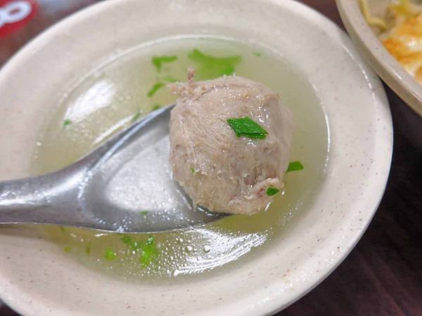 【萬華美食】阿伯蛋包麵-在地人才知道的隱藏版口袋名單