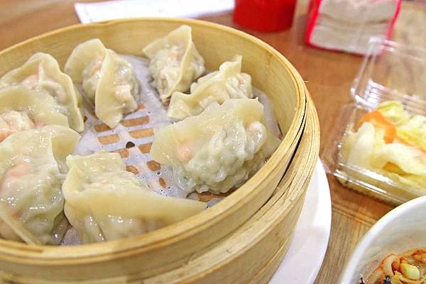 【內湖美食】雲謙徽餛飩-五種不同口味的餛飩