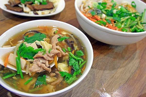 【內湖美食】雲謙徽餛飩-五種不同口味的餛飩 【內湖美食】雲謙徽餛飩-五種不同口味的餛飩