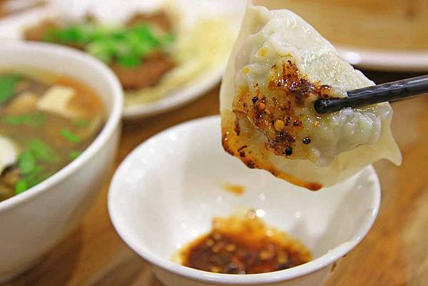 【內湖美食】雲謙徽餛飩-五種不同口味的餛飩