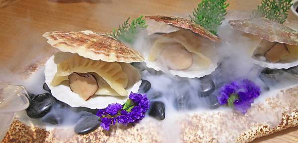 【台中餐廳】炎香樓-西式松露與港式餃子的獨特美味 【台中餐廳】炎香樓-西式松露與港式餃子的獨特美味