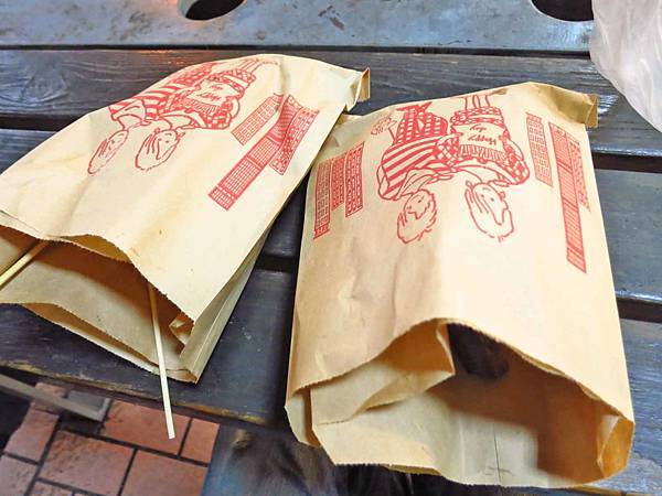 【桃園美食】呂家台南東山鴨頭-需排隊半小時以上才能吃到的東山鴨頭 【桃園美食】呂家台南東山鴨頭-需排隊半小時以上才能吃到的東山鴨頭