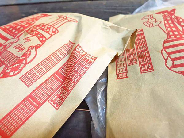 【桃園美食】呂家台南東山鴨頭-需排隊半小時以上才能吃到的東山鴨頭 【桃園美食】呂家台南東山鴨頭-需排隊半小時以上才能吃到的東山鴨頭