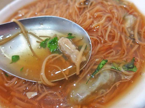 【萬華美食】海產街蚵仔麵線-大顆又飽滿的鮮甜蚵仔
