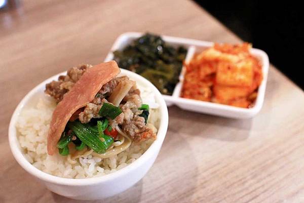 【桃園美食】劉震川日韓大食館-獨特韓式火烤二吃-八德廣豐新天地 【桃園美食】劉震川日韓大食館-獨特韓式火烤二吃-八德廣豐新天地