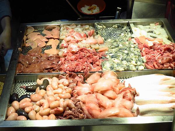 【台北美食】阿富海產粥-滿滿都是海鮮料的海鮮粥