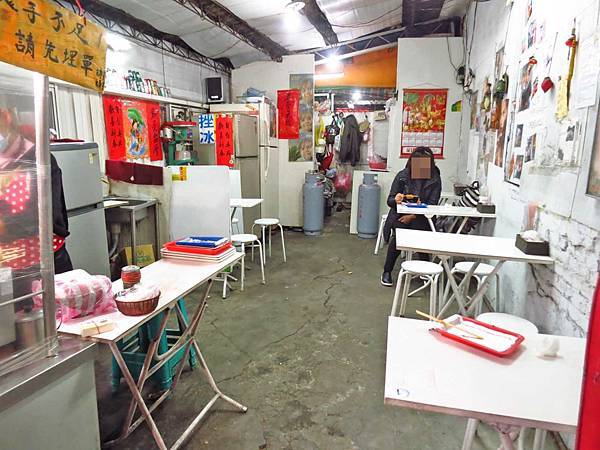 【新莊美食】林記養生藥膳串燒臭豆腐-香腸與臭豆腐的奇妙結合