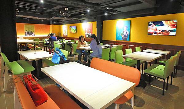 【桃園美食】家咖哩-使用花蓮在地食材的美味咖哩 【桃園美食】家咖哩-使用花蓮在地食材的美味咖哩