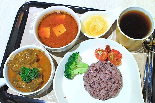 【桃園餐廳】家咖哩-使用花蓮在地食材的美味咖哩 【桃園餐廳】家咖哩-使用花蓮在地食材的美味咖哩