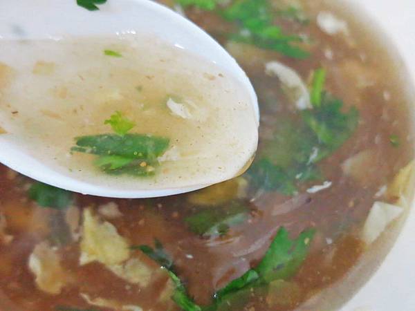 【萬華美食】金好吃純正花枝羹-超大塊的花枝羹