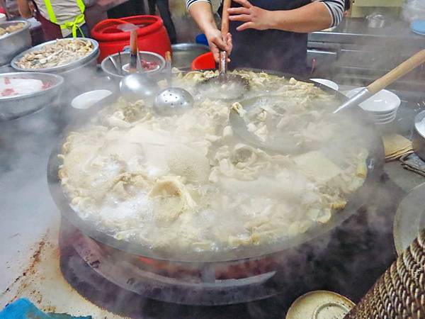 【嘉義美食】王家祖傳本產牛雜湯-在地人必吃的牛肉湯